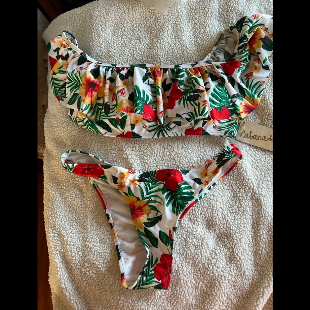 Brand new Cabana del Sol bikini